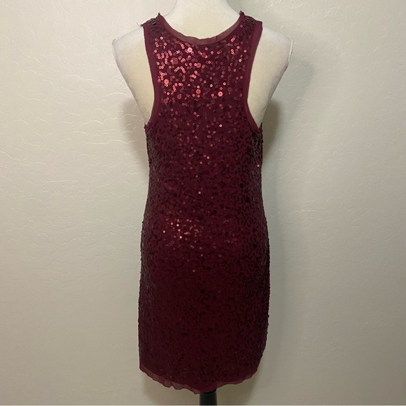 Max Studio burgundy sequined sleeveless cocktail dress Size M - Picture 5 of 7